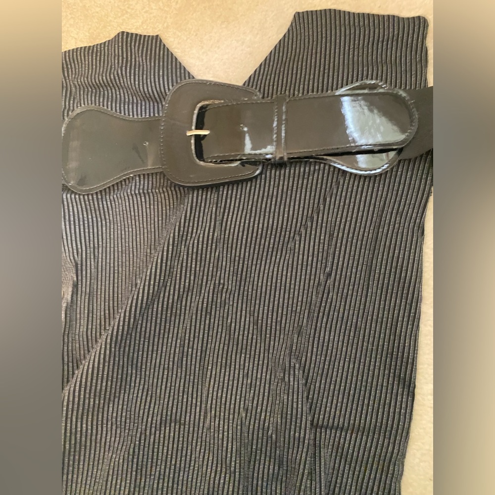 High waisted pencil skirt size 3
